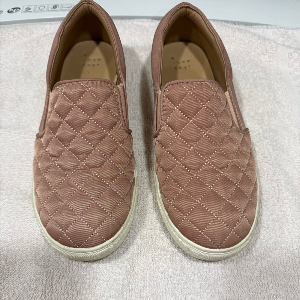 Ladies shoes